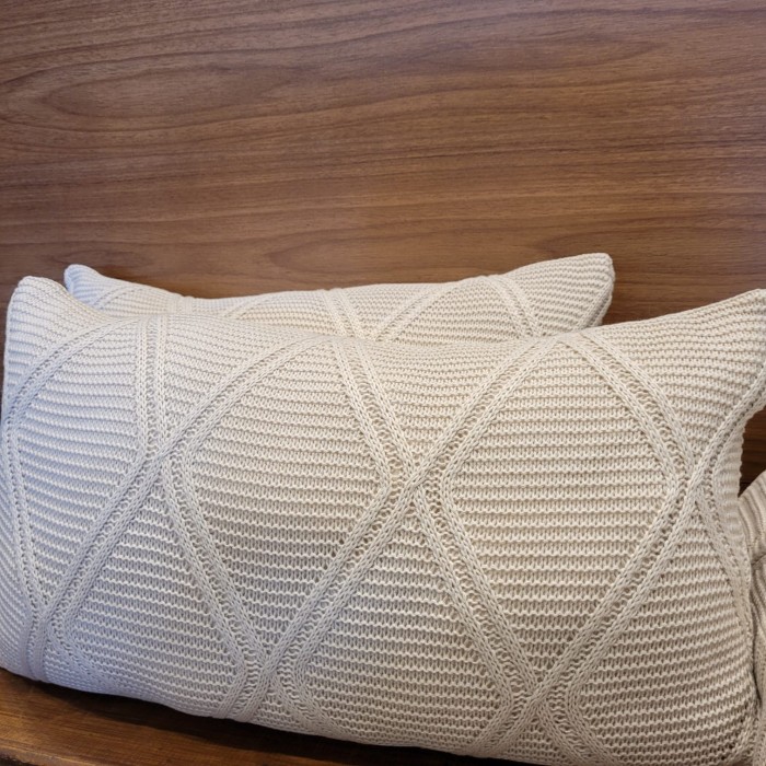 KIT PESEIRA E DUAS ALMOFADAS TORONTO AREIA