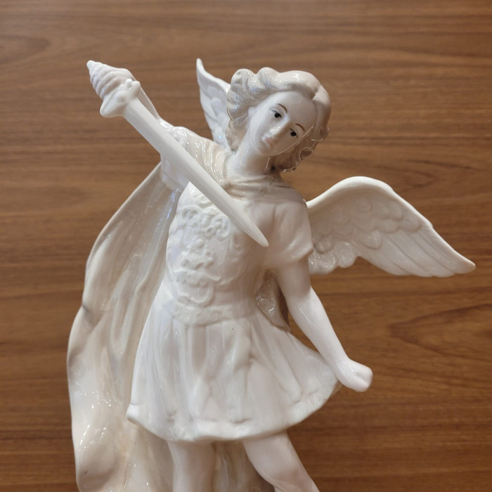 SÃO MIGUEL 32CM PORCELANA