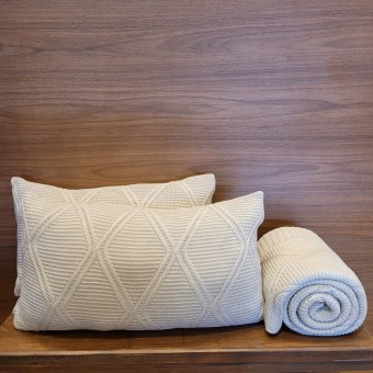 KIT PESEIRA E DUAS ALMOFADAS TORONTO AREIA