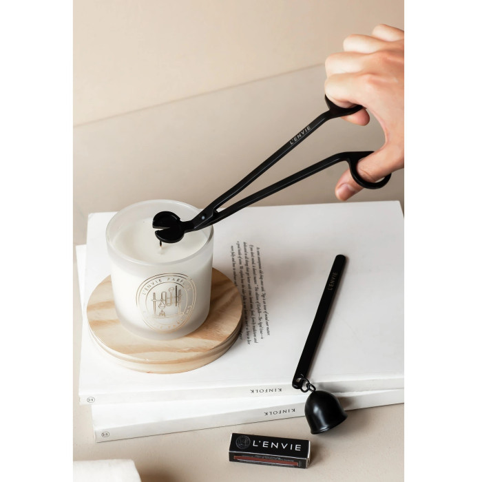 CONJUNTO APARADOR E ABAFADOR DE VELA LENVIE PRETO