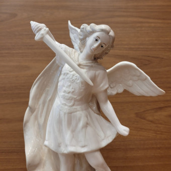 SÃO MIGUEL 32CM PORCELANA