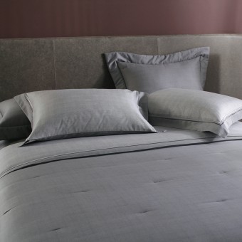 COLCHA QUEEN BUD VISION ORION CHUMBO/BORDO