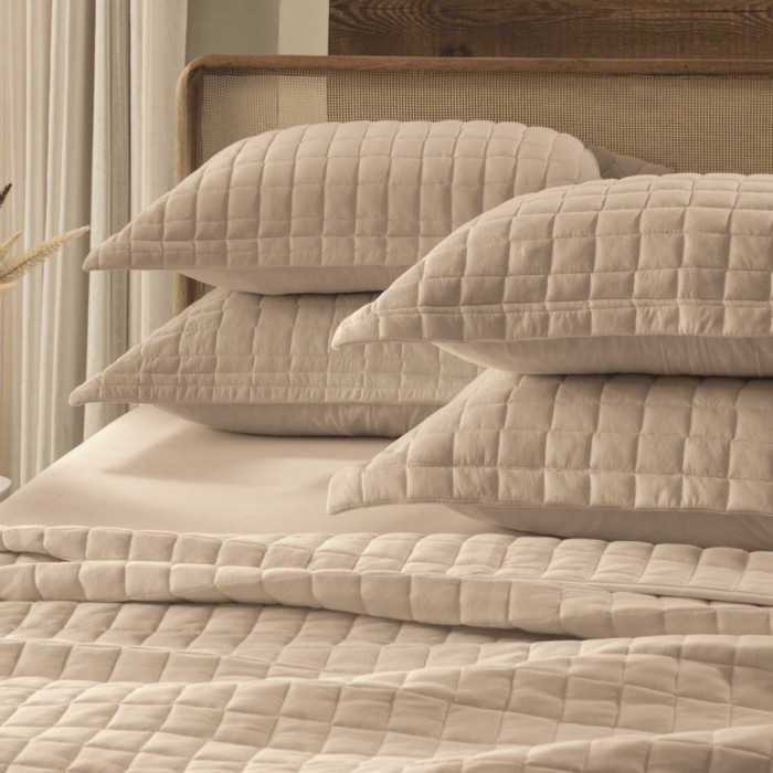 COLCHA KING MALHA FIO PENTEADO BEGE MOCHA