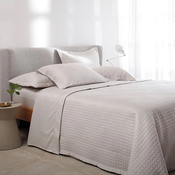 COLCHA QUEEN BUD VISION NEW COLORS BEGE