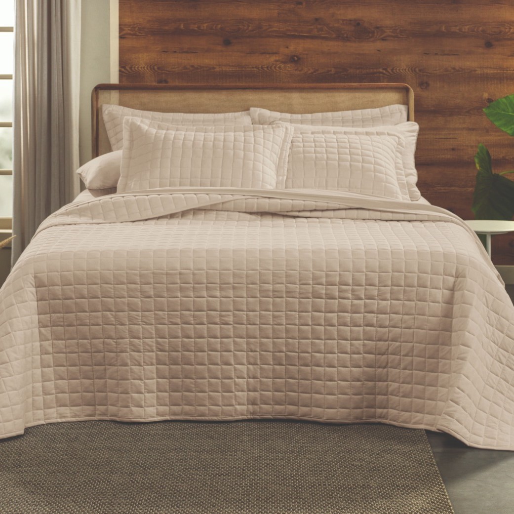 COLCHA QUEEN MALHA FIO PENTEADO BEGE MOCHA