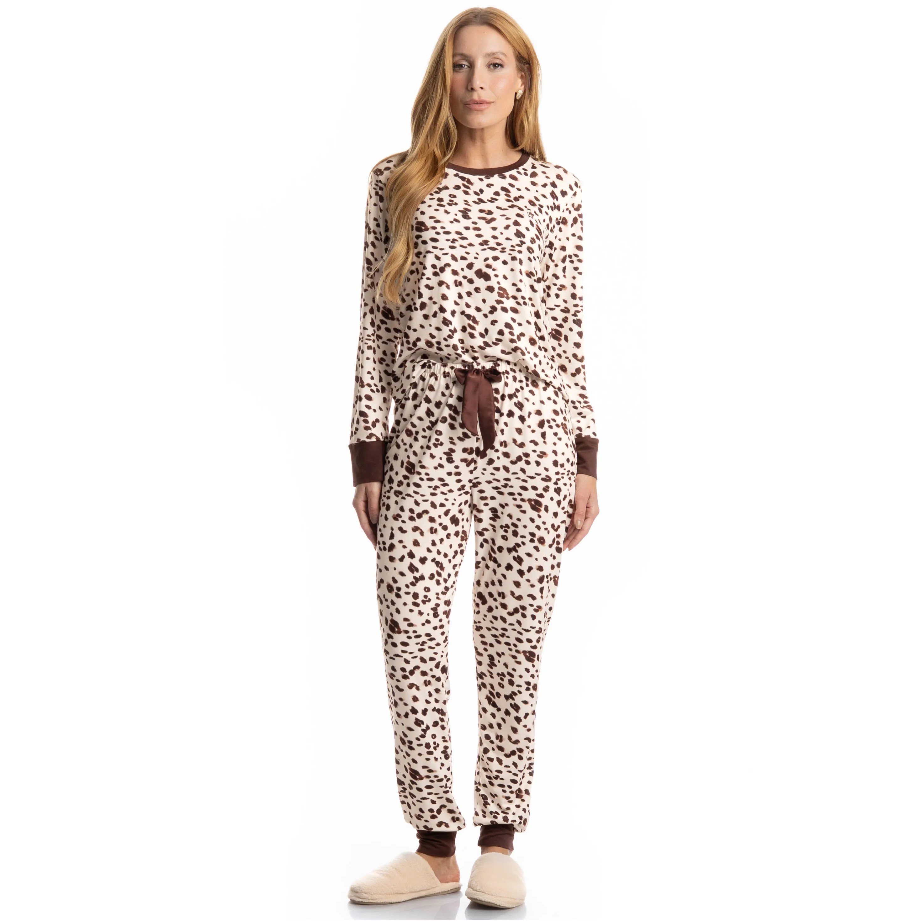 PIJAMA FEMININO LONGO ANTONELLA MARROM