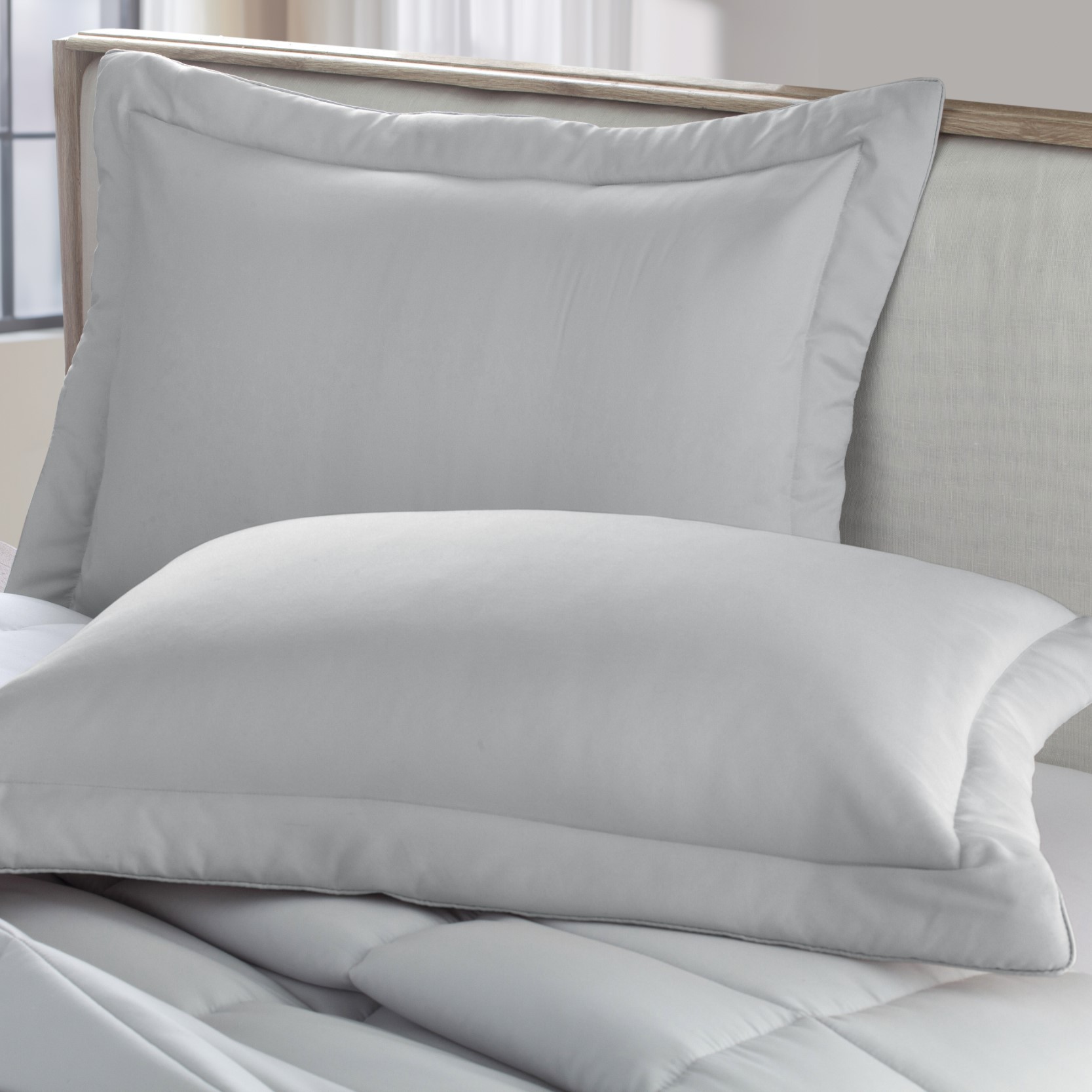 PORTA TRAVESSEIRO 50X70 TOQUE DE PETALAS PRATA