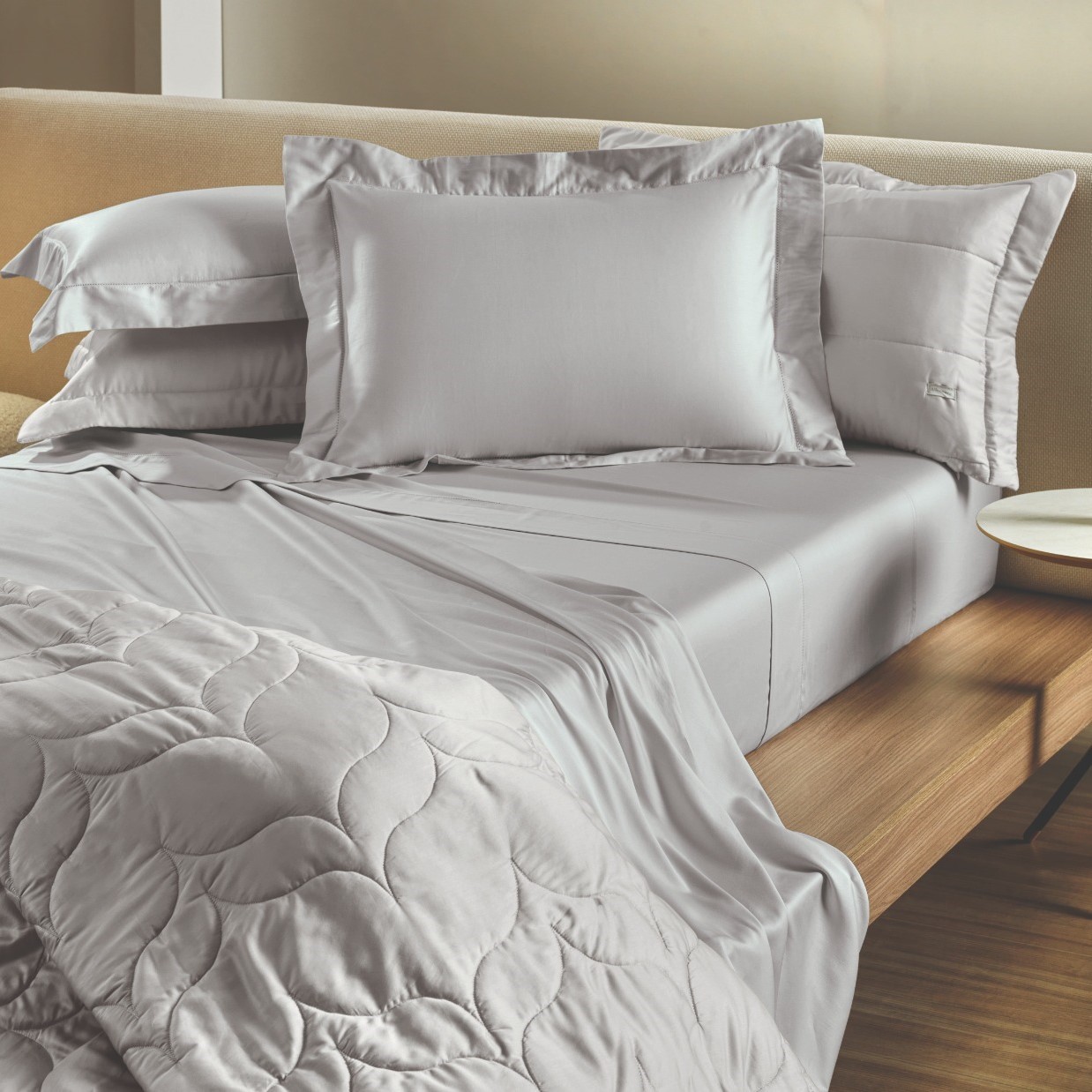 LENÇOL QUEEN 300 FIOS BASICA CINZA GRIFE