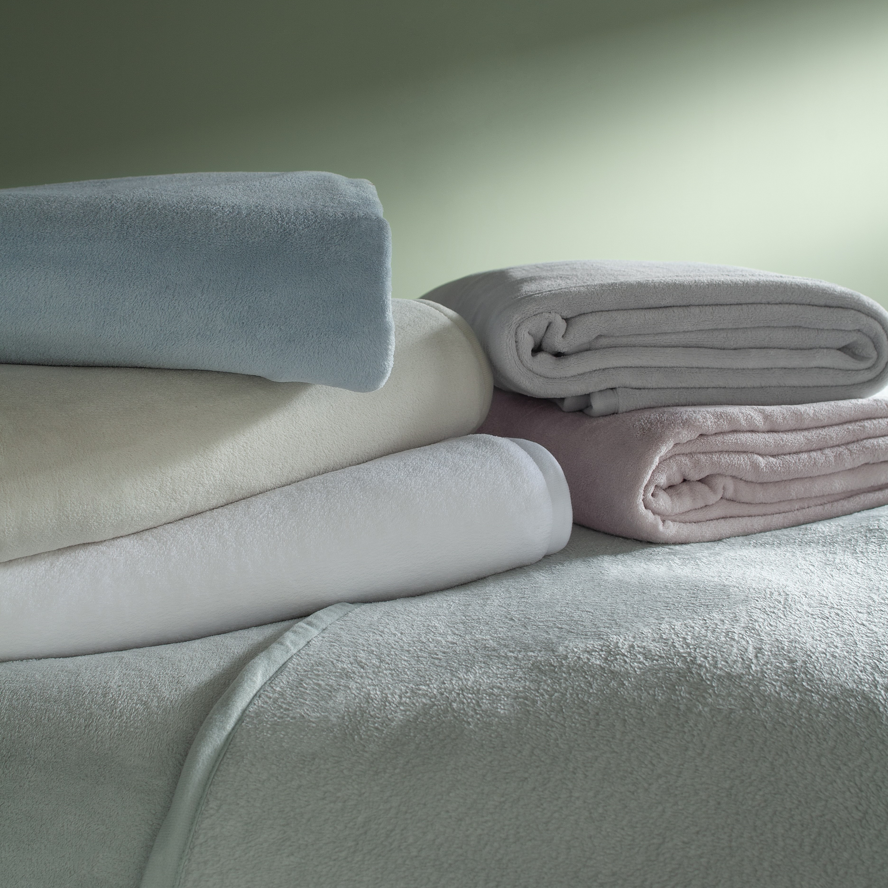 COBERTOR SOLTEIRO 160X220 ASPEN II BRANCO