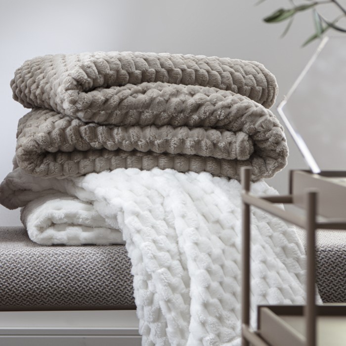 COBERTOR KING 260X240 BLANKET ZURICH FEND Sweet Home